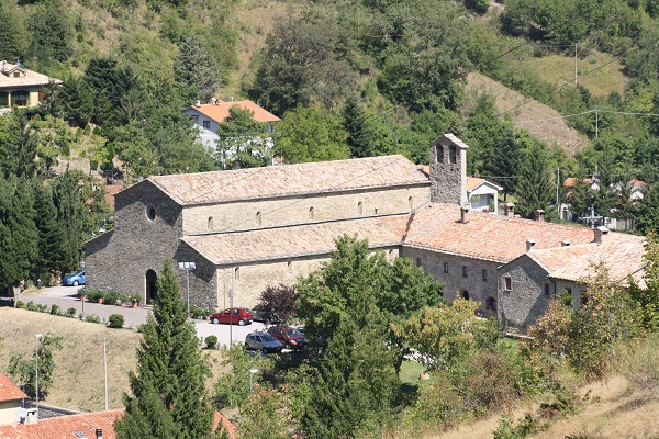 Lamoli - Abbazia  Bendettina IX secolo 